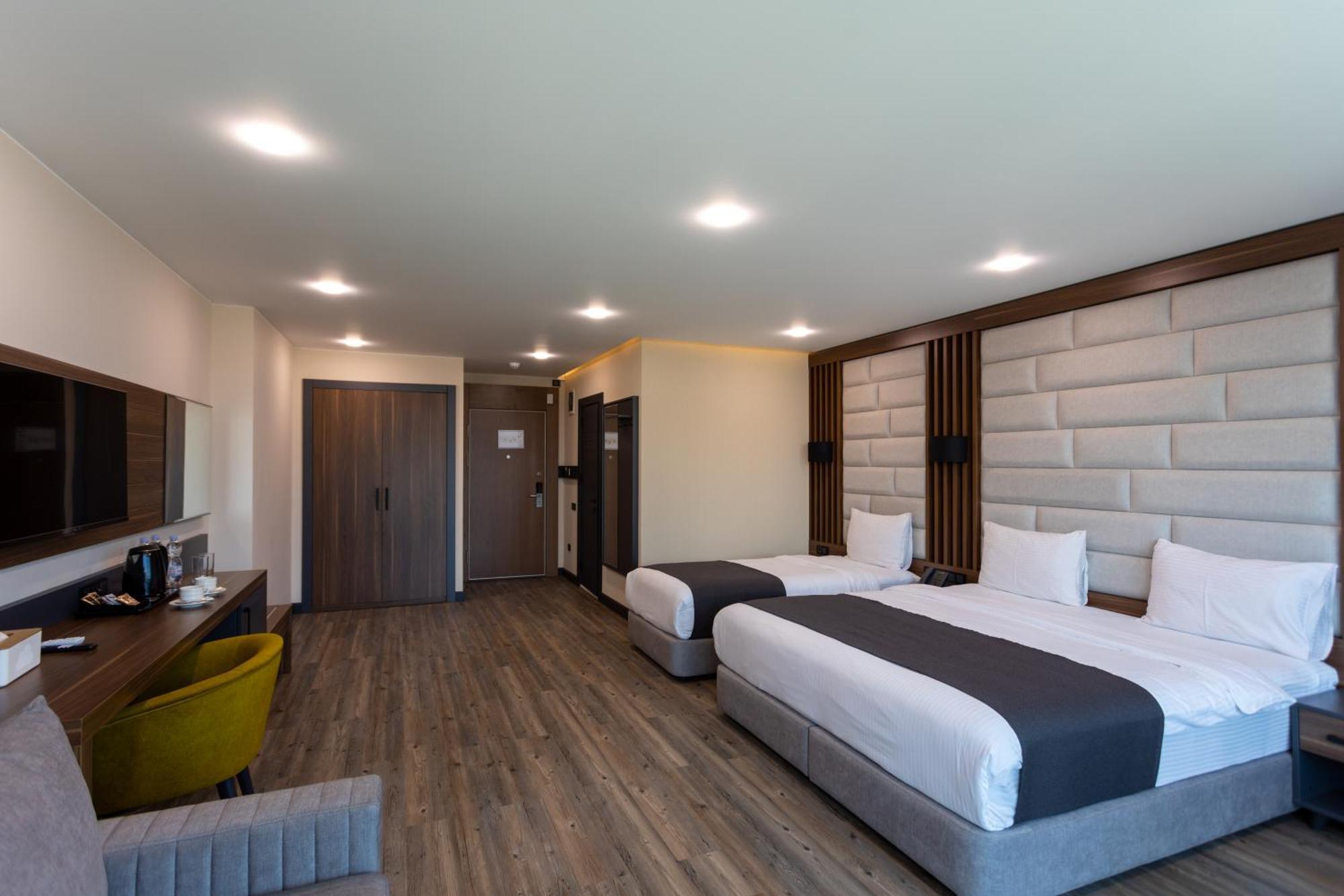 Batumi View Luxury Hotel ภายนอก รูปภาพ