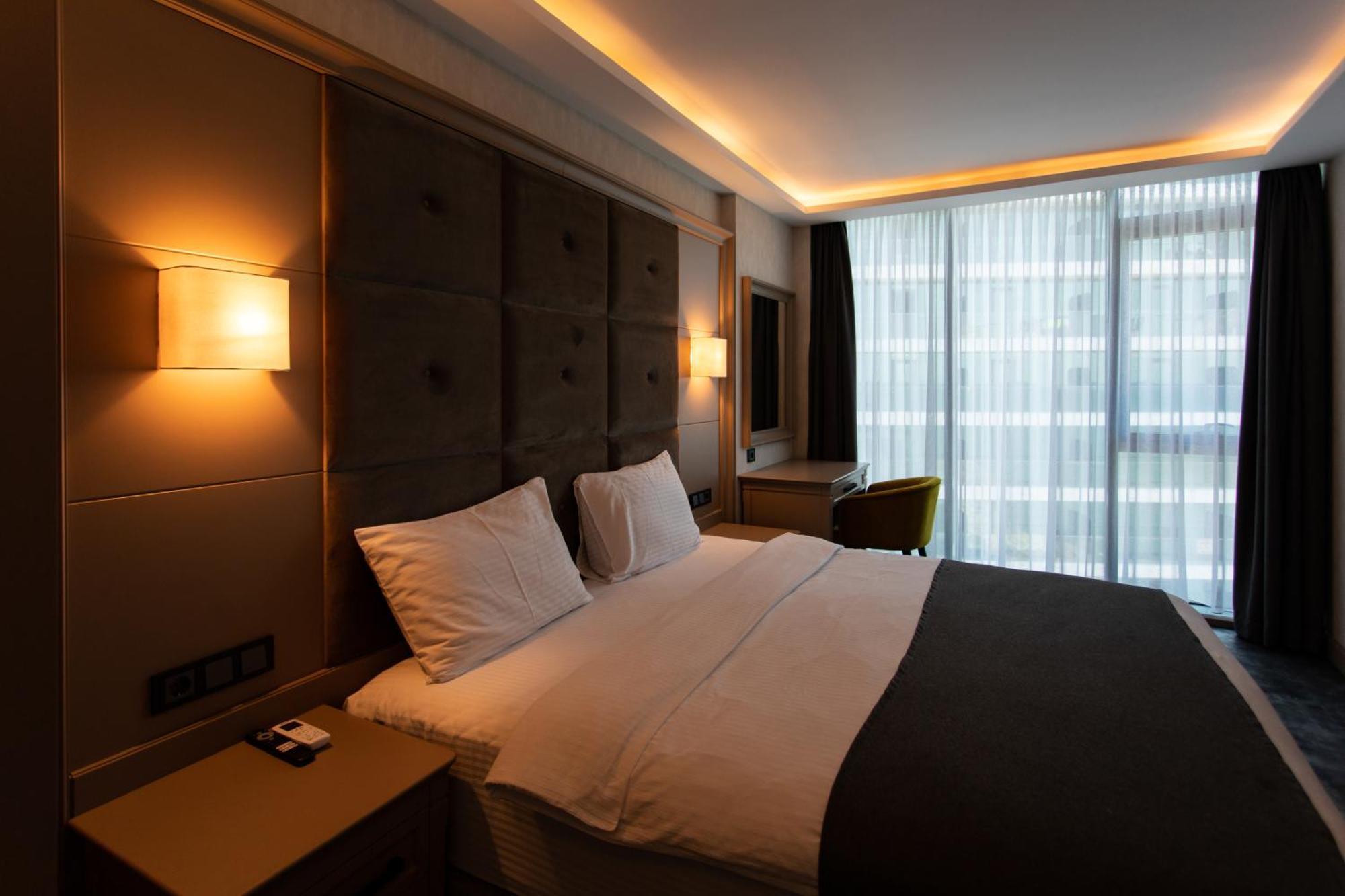 Batumi View Luxury Hotel ภายนอก รูปภาพ